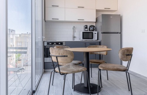 Florentin Apartment | Blueground | Florentine, Bright, 2 Balconies (TLV-16)