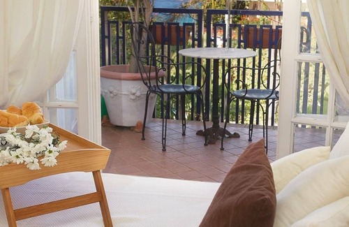 Addaura House | Bluehome addaura/mondello sea view with outdoor spaces.