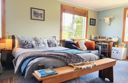 Hokitika Other | BLUESPUR FARMSTAY - Off grid farm experience