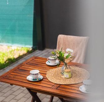 Stupava Apartment | BNB Stupava Apartment with Garden and Parking