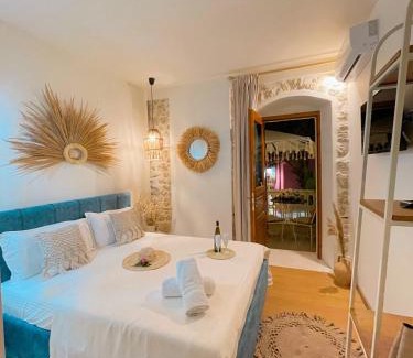 Vlore Apartment | Bohemian Boutique Suites