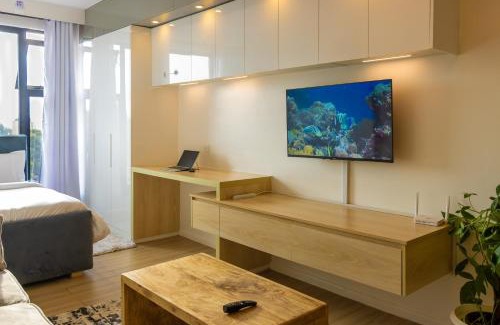 Thompson Estate Apartment | Boho Chic Studio