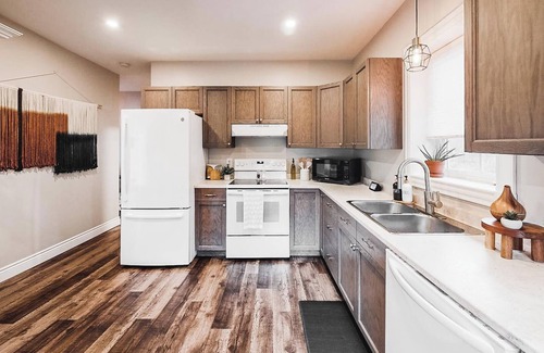 New Denmark House | Boho Haven | 3BR House | Quiet & Peaceful