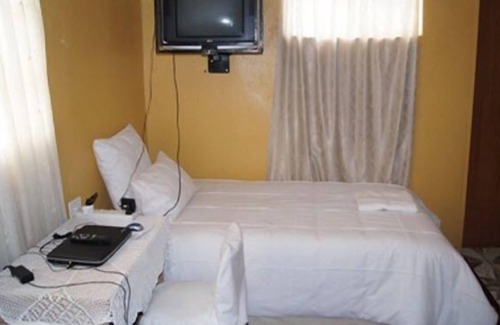 Mokhotlong House | Boikhethelo Guest House