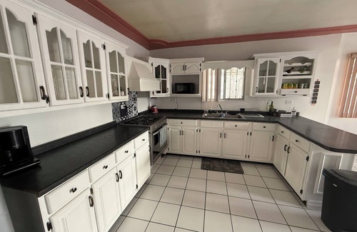 Juarez Municipality House | Bonanza casa de huespedes a 5 minutos del consulado