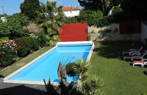Talence House | Bordeaux-Villa with air-conditioning and heated pool