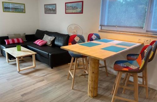 Saint-Vincent-de-Tyrosse Apartment | BORDURE DE FORÊT