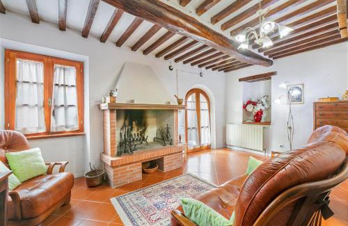 Panicale Apartment | Borgo Panicale with Shared Pool and Garden