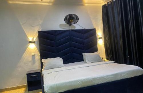 Oshodi-Isolo Hotel | BOSS HOTELS & SUITES