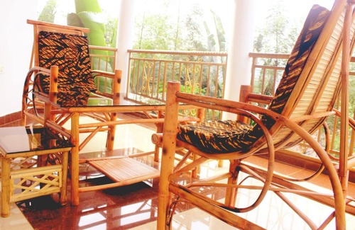 Remera Hotel | Boston Villa