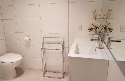 Tauranga South Bed & Breakfast | Botanical Haven