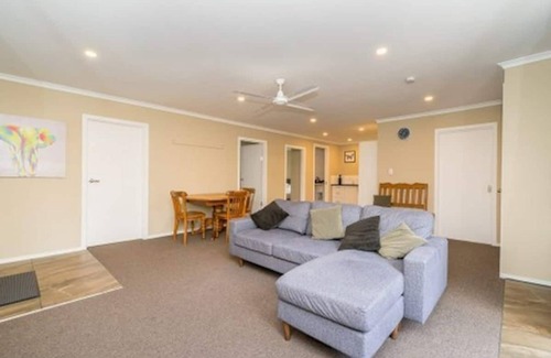 Dunedin House | Bothan Beag - Your little house away from home!