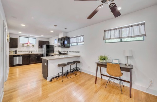 Bouldin Apartment | Bouldin Creek Guesthouse in the perfect location to explore Austin