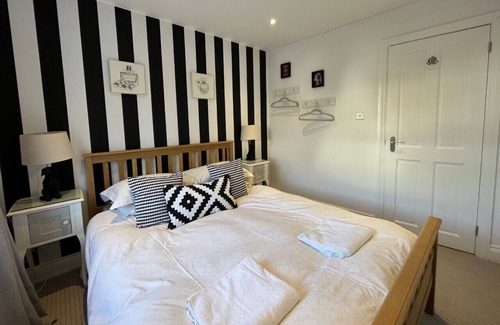 Babbacombe Apartment | Boutique Holiday Apartment in Torquay, Devon within walking distance to the sea