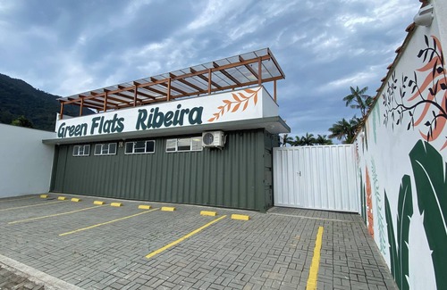 Lazaro RV Rental | Green Flats Ribeira Flat 02