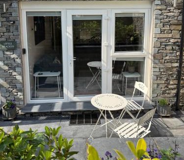 Bowness-on-Windermere House | Bracken House