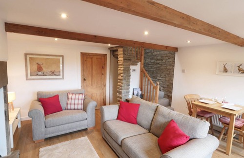 Hepworth Cottage | Bramble Cottage