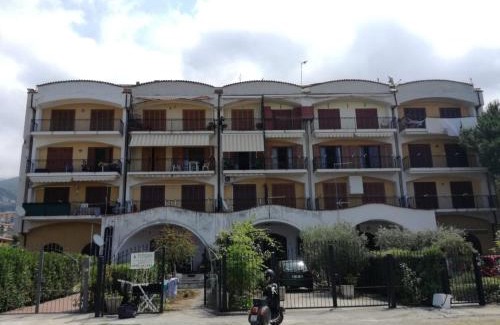 Paola Apartment | Brancaccio’s house summer