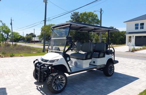 Laguna Beach House | Brand New Home with In-ground Pool, Four Houses From Beautiful Laguna Beach