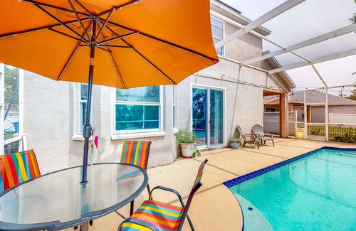 Lakeview Village House | Brandon Retreat - Private Pool & Pool Spa