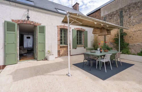 Besse-sur-Braye House | Break en Sarthe - Wifi - Jardin