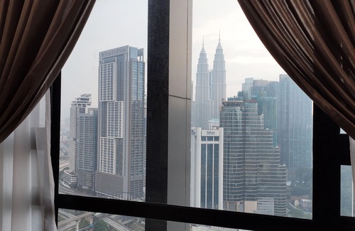 Medan Tuanku Apartment | Breathtaking City Skyline Views in Kuala Lumpur