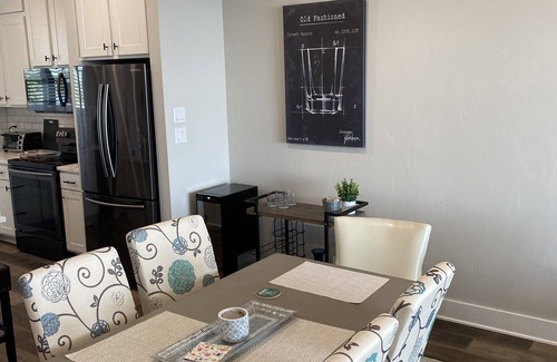 Graford Condo | Breathtaking top floor 2BR 2BA condo overlooking Possum Kingdom Lake & marina