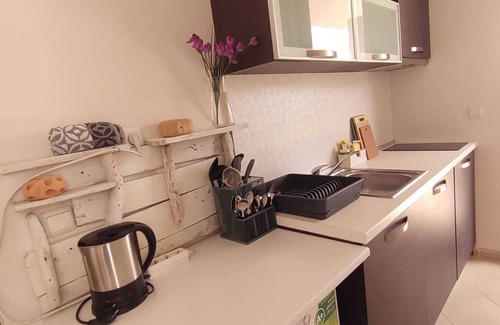 Byala Condo | Breeze & Beach Studio 2 (Studio with sea view and close to the beach)