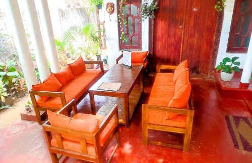 Uppuveli House | Breeze Guest House
