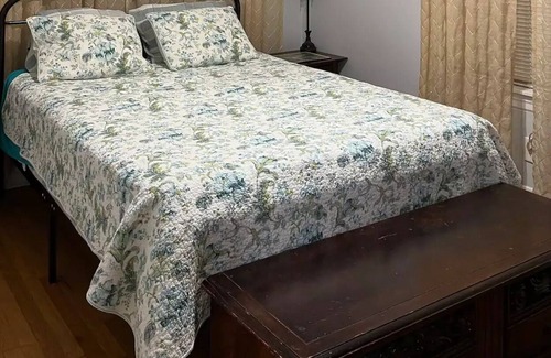 Mayfair House | Brick Bungalow Chicago Style in the Mayfair Area