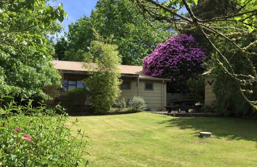 Newborough House | Brigadoon Cottages - Tullamore Cottage