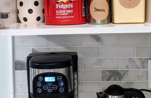 Midland Apartment | Bright and peaceful apartment on a 14 acre farm