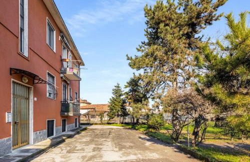 Peschiera Borromeo Apartment | Bright apartment near Milan and Linate AC