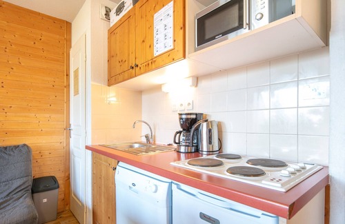 Chamrousse Apartment | Bright apt 6 ppl with mountain view