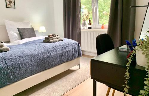 Hamme Zentrum Apartment | Bright & central for 4 incl workspace