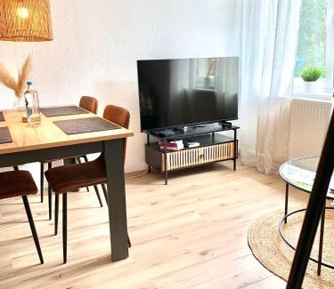 Hamme Zentrum Apartment | Bright & central for 4 incl workspace