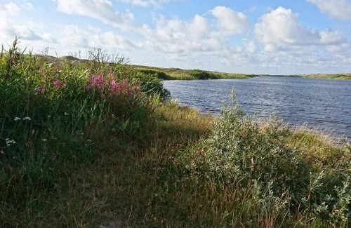 Houstrup House | Bright Cottage with Covered Terrace-By Traum