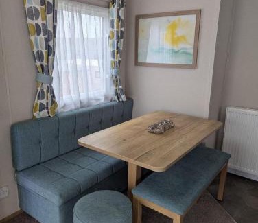 Swanage Other | Bright, modern & stylish deluxe caravan located on the very popular Swanage bay view holiday park