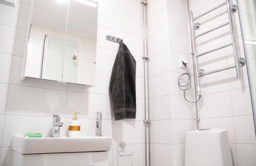 Kallio Apartment | Bright one-room studio in the heart of Kallio