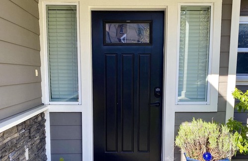 Langford House | Bright, spacious, central Lakeview home