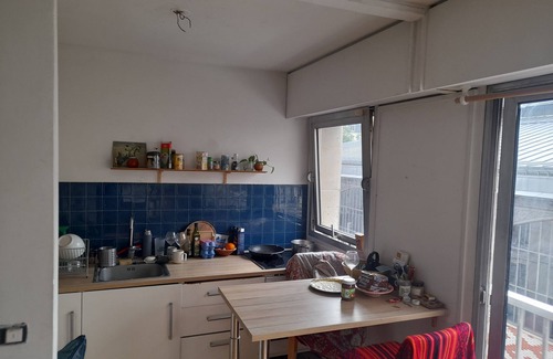 Belleville Apartment | Bright studio in the village of Jourdain, northeast of Paris.