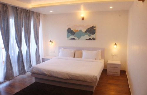 Kaul Apartment | BRIKitt Majestic Nirvana 2BHK Suite- Mukteshwar