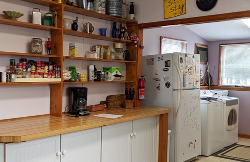 Prime Hook Beach Cottage | Bring the Dog to Our Pet-Friendly Cottage at Prime Hook Beach