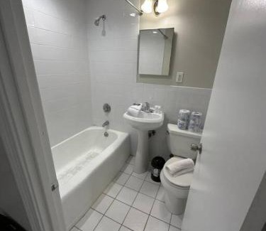 Prudential - St. Botolph Apartment | Brixton Studio Minutes from Back Bay