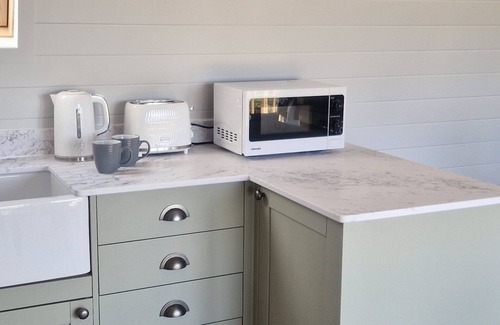 Latheronwheel Ski Chalet | Bromach Lodge - Luxury Glamping. Sleeps up to 6. Gorgeous Sea Views along NC500