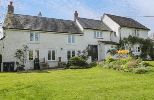 Sturminster Newton House | Brook Cottage
