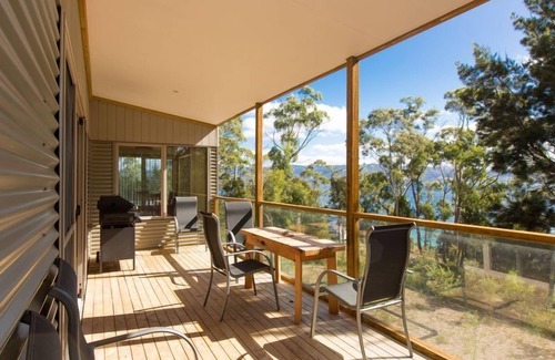 Dennes Point House | Bruny Island Breakaway