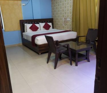 MVP Colony Hotel | Bsquareinn