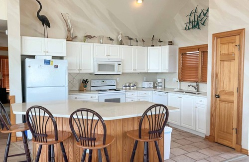 Buck Island House | Buck Island, Private Pool, Rec Room, Walk to Beach.
