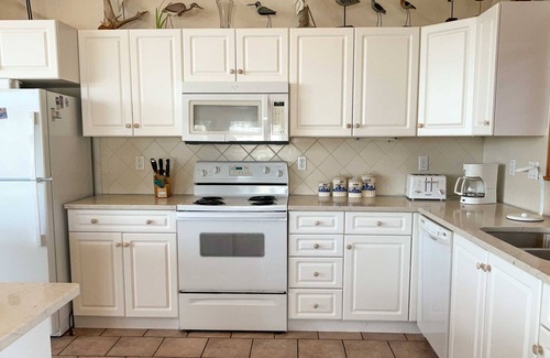 Buck Island House | Buck Island, Private Pool, Rec Room, Walk to Beach.